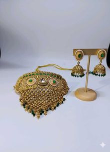 stunning Indian choker necklace