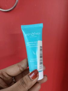 Face Wash Dot & Key