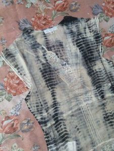 Stylish Patterned Sleeveless Top