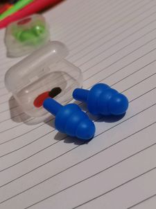 Earbuds 🎧 For Stopping Noise .