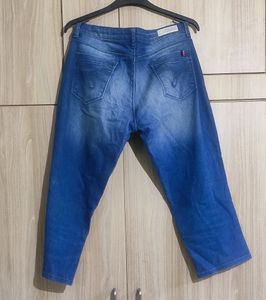 Jealous Capri For Women