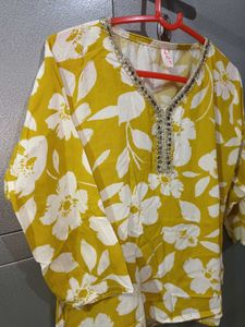 Floral Print Embellished Top