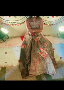 Gown(Without Sleeves &amp; Dupatta)