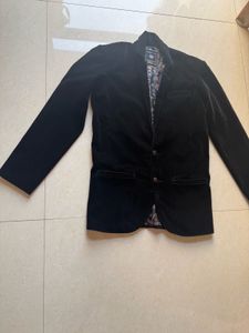 Black Blazer