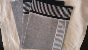 Striped Dothi