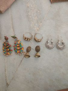 4 Pair Of Cute Earings