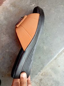 Stylish Tan women&#39;s footwear 👠