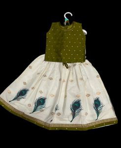 Olive Green Lehenga / Pattupavada