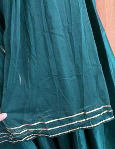 Elegant Green Ethnic Gown