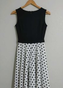 👗Polka Dot Flare Dress👗
