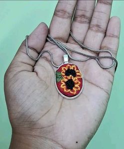 Hand Embroidered Sunflower Pendant Necklace 🌻