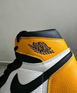 🇮🇹 Air Jordan Nike Imported Sneakers