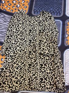 Patterned top (self stitched)