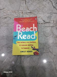 Beach Read by Emily Henry