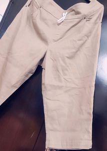 Khaki Color Capri For Girl Or Woman 38 Waist