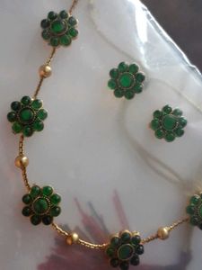 Green Floral Jewelry Set