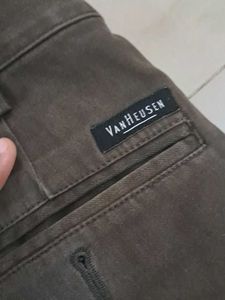 A  VANHEUSAN PANTS