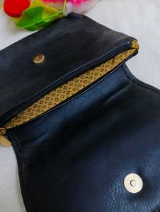 Sling Bag