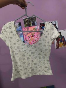 H&amp;M Round Neck Top