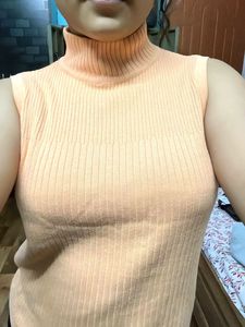 High neck Ribbed Sleeveless Top