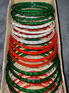 Tiranga Bangles Set