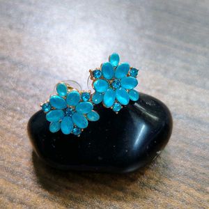 Floral Blue Earrings