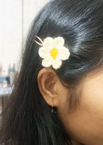 chrochet Daisy Hair Clip