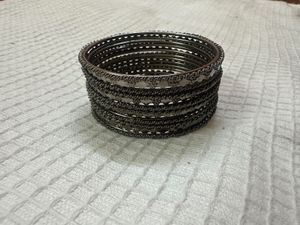 Silver Tone Bangle Bracelet Set