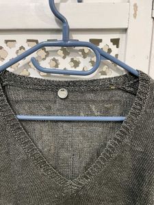 🎀Gray V-Neck Long Sleeve Top ((