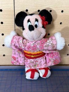 Minnie Mouse In Kimono