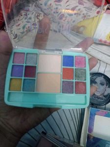 Makeup Combo