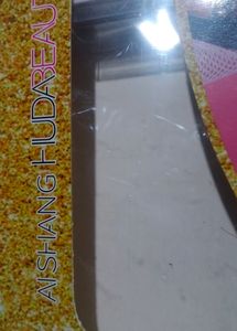 Huda beauty Shimar Lipsticks Long-lasting