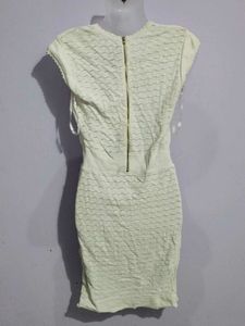 BEAUTIFUL MIDI BODYCON