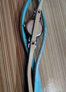 Blue Magnetic Watch