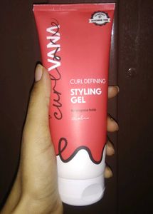 Curlvana  Styling Gel + curlvan conditioner free