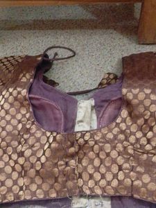 beautiful silver blouse + Goldan Free