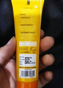 Auqalogica Glow +Dewy Sunscreen