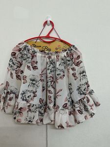 Beautiful Crop Floral Top