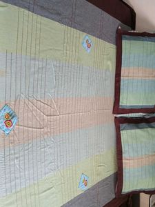 Bedsheet With Pillow Covers