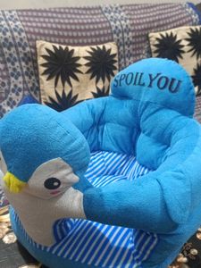 Cute Penguin Baby Seat