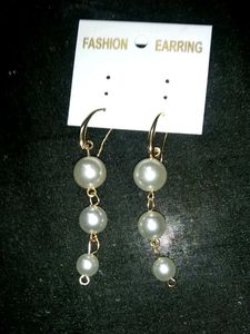 Cute Pearl Earrings