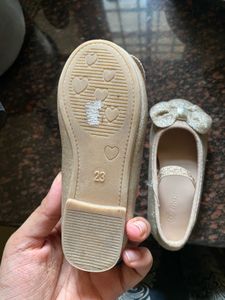 MAX Girl&#39;s Glitter Bow Flats - Size 23