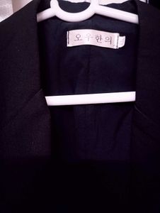 Korean Cropped Blazer