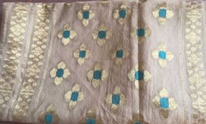 White Blue Bordr Woven Dezin Handloom Cotton Taant