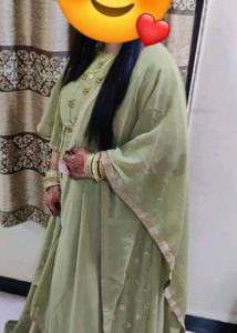 Hawy Gown