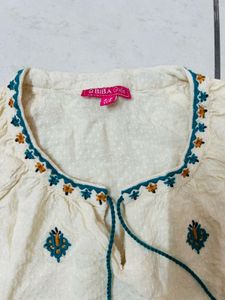 Embroidered Tunic Top
