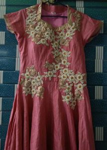Elegant Pink Embroidered Kurta Set