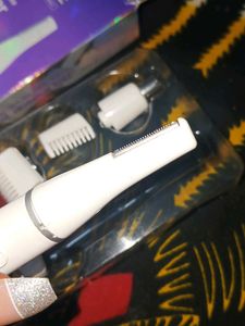 BOMBAE Eyebrow &amp; Face Trimmer