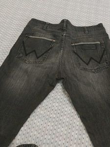 Wranglers Slim Fit Jeans For Men