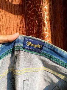 Wrangler Distressed Jeans
